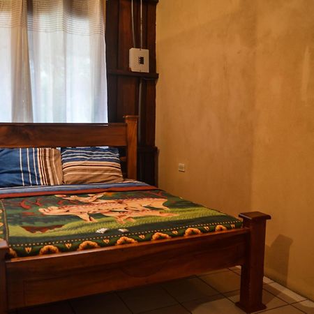 Hostel Rio Danta Ла Фортуна Экстерьер фото