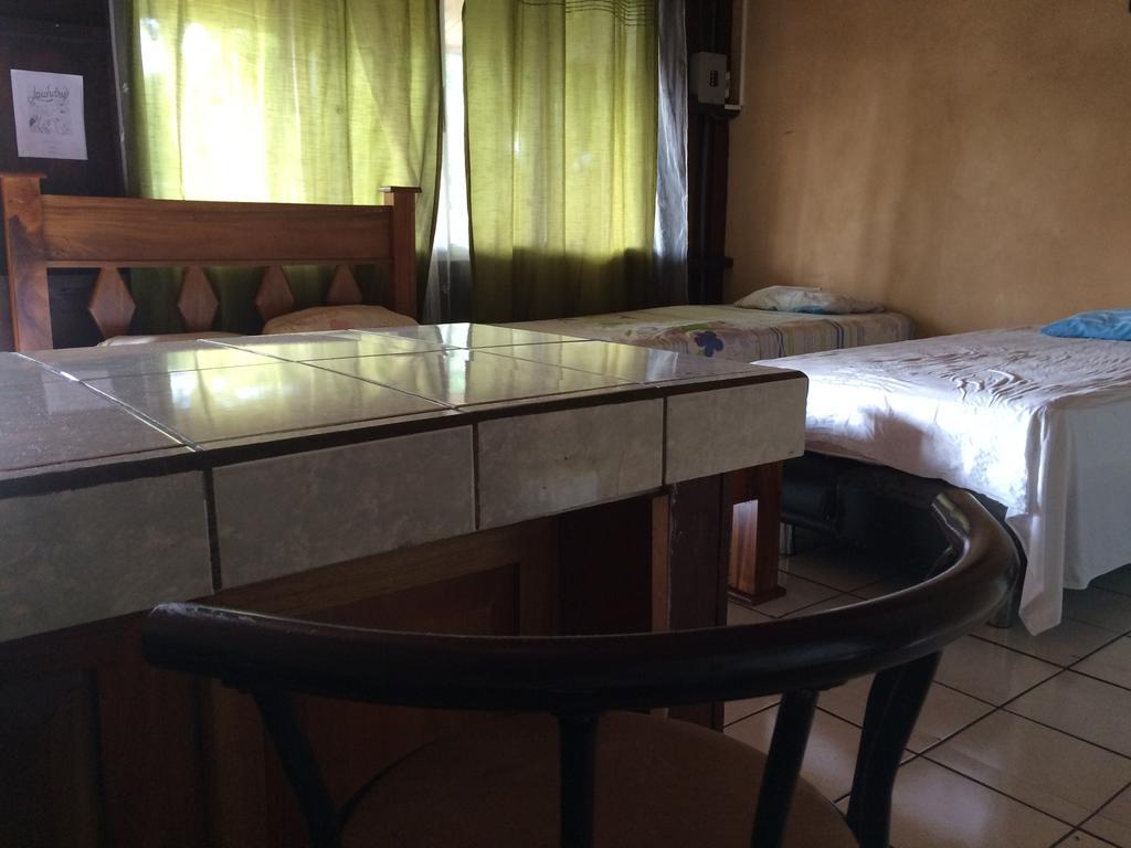 Hostel Rio Danta Ла Фортуна Экстерьер фото